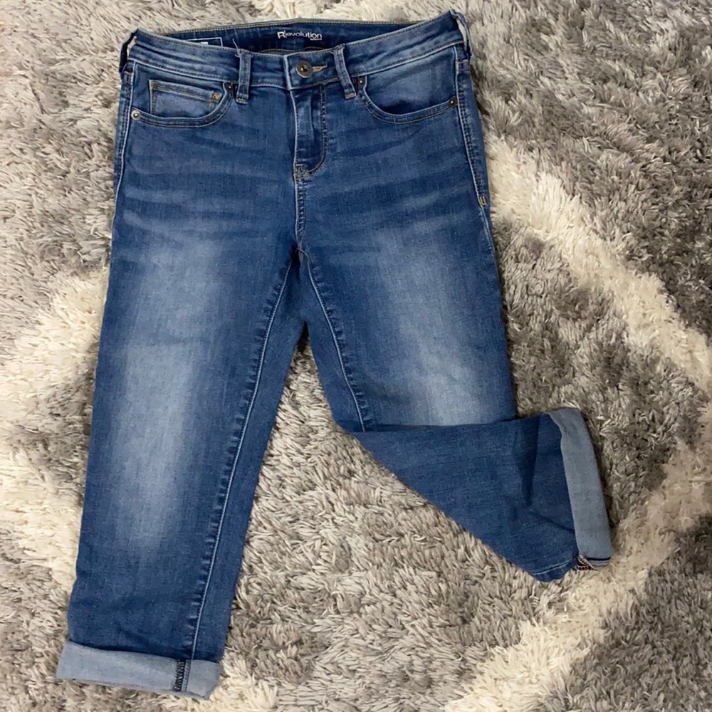 Revolution (by Ricki’s) Woman’s Brooke Capris - Size 25